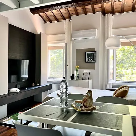 Le Petit Loft Φεράρα